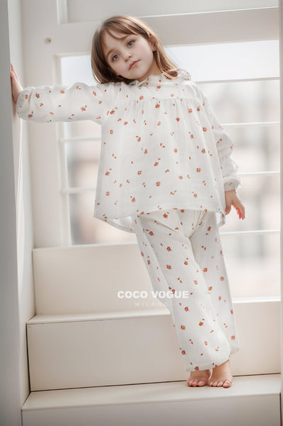 Fashionable kids co-ord set in creamy elegance , Creamy Elegance cotton co-ord set 2–8 years for kids