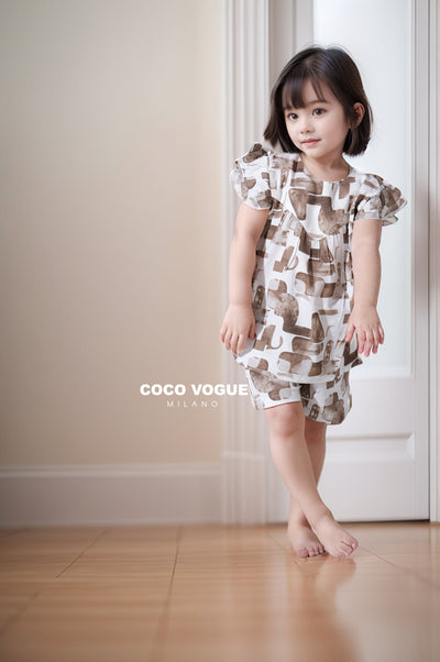 Premium abstract print outfit for little girls

Cute toddler girls party dress 2–6 years
